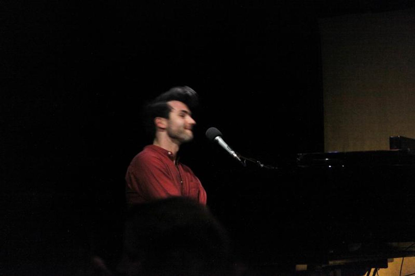 Review: BEN MOSS AND FRIENDS Is The Monthly Show To See at The Duplex  Image