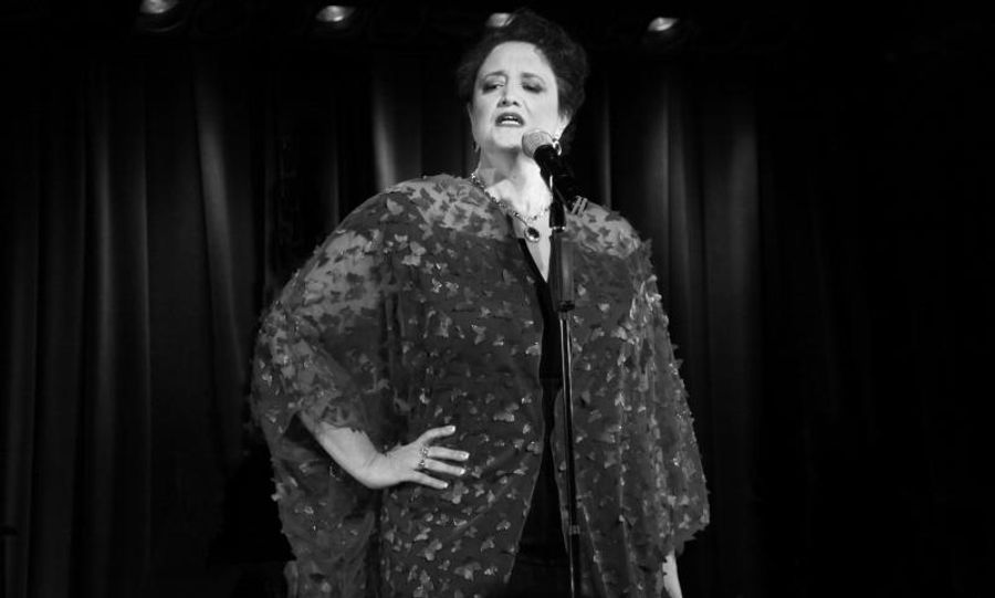 Review: Regina Zona Holds Court at The Laurie Beechman Theatre in BECOMING...THE QUEEN 2.0 Image