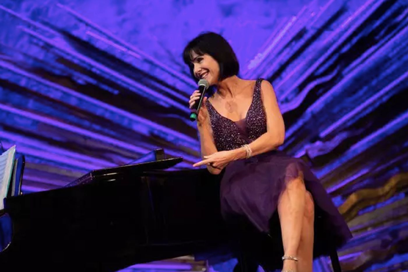 Wake Up With BWW 2/18: Ciara Renee, McKenzie Kurtz, and Ryan McCartan Join FROZEN, and More! Wake Up With BWW 2/18: Ciara Renee, McKenzie Kurtz, and Ryan McCartan Join FROZEN, and More! Image