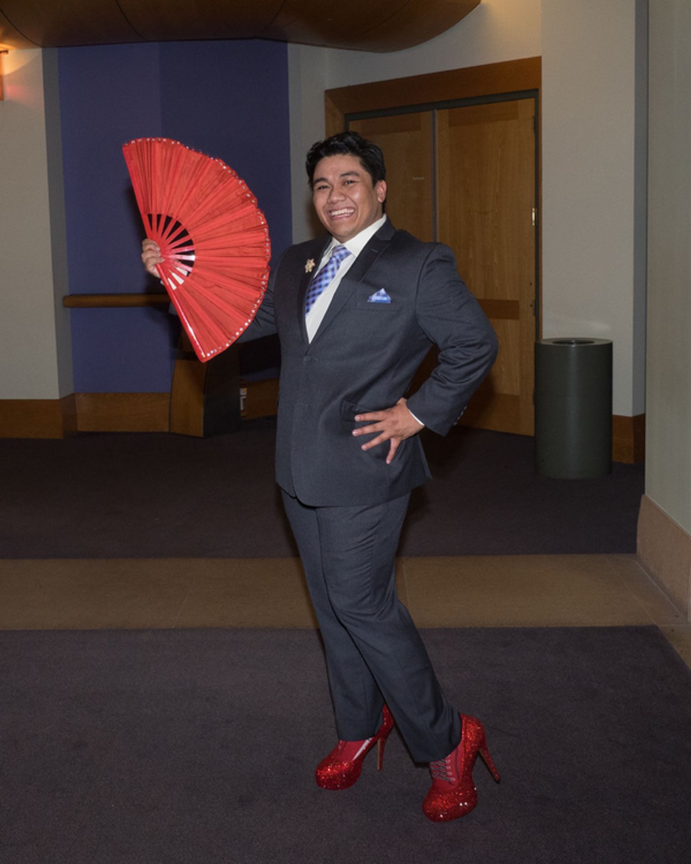 Photo Coverage: Curtain Call And Press Night Of 3D Theatricals' KINKY BOOTS  Image