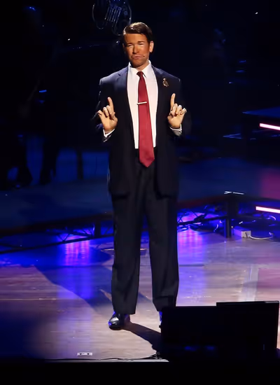 Andy Karl Photo