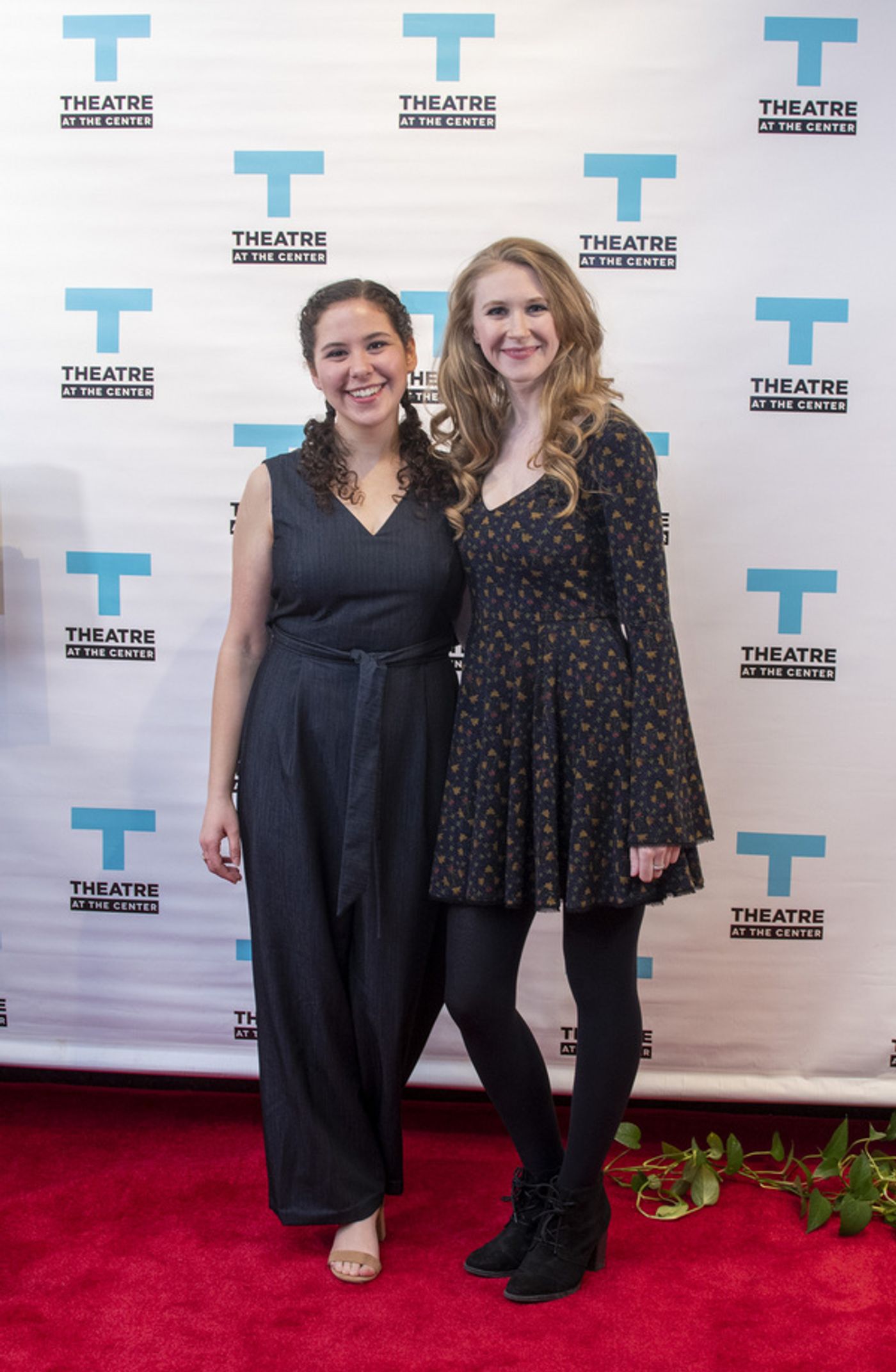 Photo Flash: Chicago-Area Premiere Of ALMOST HEAVEN: JOHN DENVER'S AMERICA  Image