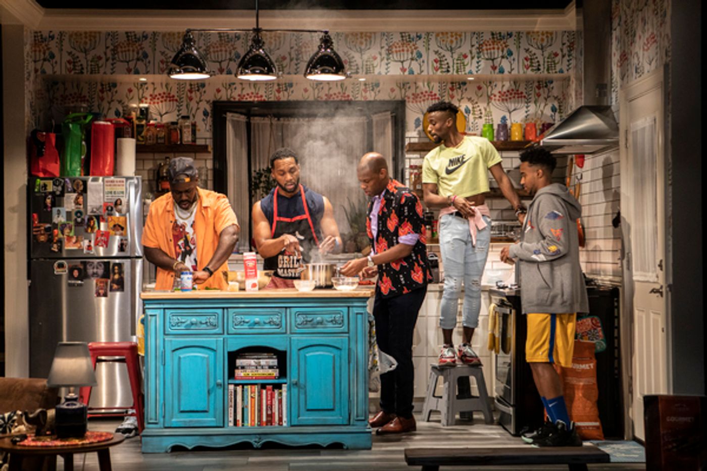 Photo Flash: Take a Look at Signature Theatre's THE HOT WING KING  Image