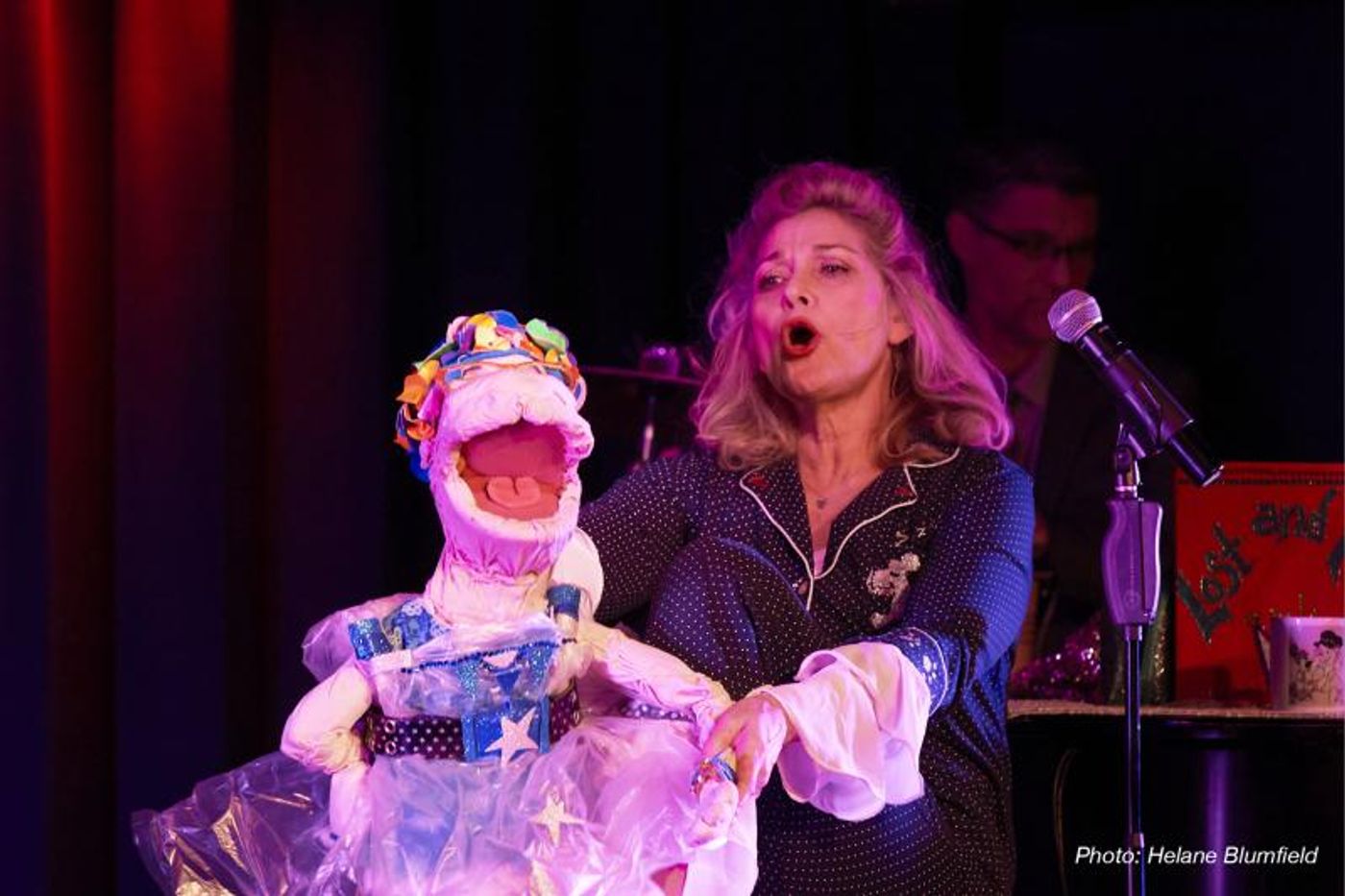 Review: LESLIE AND LOLLY'S BIZARRE BRUNCH Brings Leslie Carrara-Rudolph Back to The Laurie Beechman Theatre  Image
