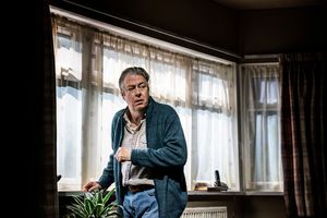 Roger Allam Photo