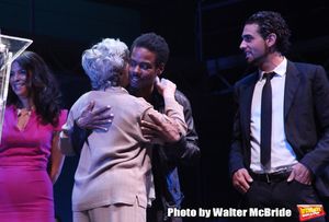 Annabella Sciorra, Zoe Caldwell, Chris Rock & Bobby Cannavale during the 2001 Theatre World Awards Presentation at the August Wilson Theatre in New York City. @ BroadwayWorld Annabella Sciorra, Zoe Caldwell, Chris Rock & Bobby Cannavale during the 2001 Theatre Photo