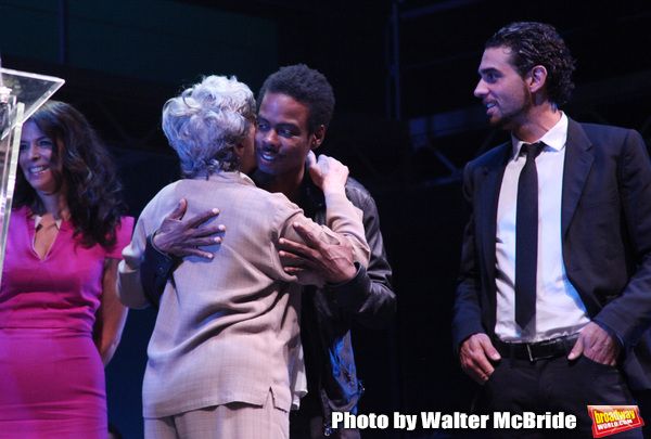 Annabella Sciorra, Zoe Caldwell, Chris Rock & Bobby Cannavale during the 2001 Theatre Photo