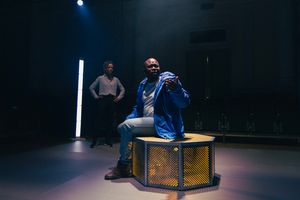 Indra Ove, Tonderai Munyevu Photo