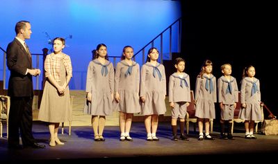 Josh Rhett Noble, Katie Rodgers, Charlotte Krieger, Alexandria Paxton, Vienna Wyler,  Photo