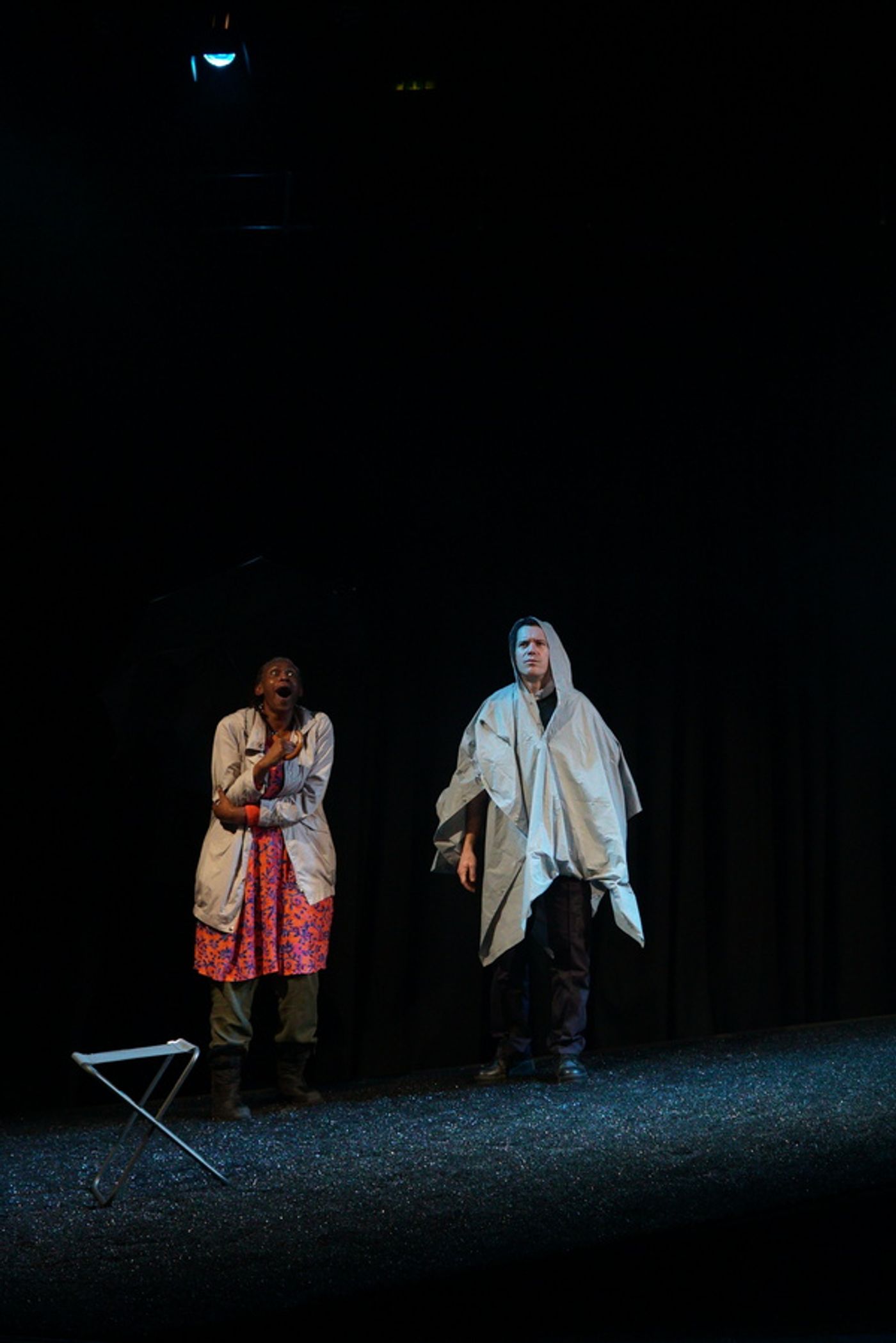 Photo Flash: First Look at CAN I HELP YOU? at Omnibus Theatre  Image