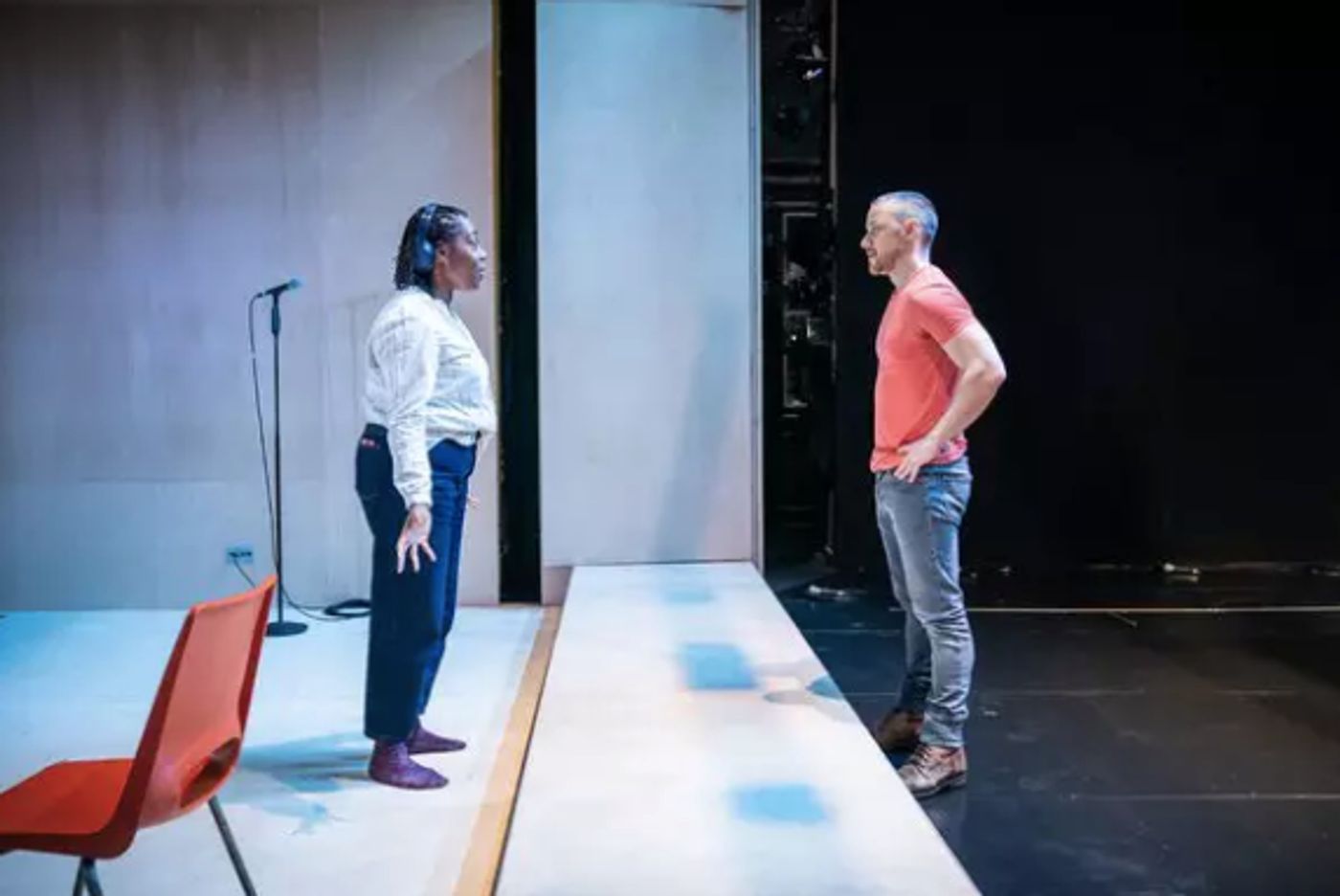 Wake Up With BWW 2/21: WEST SIDE STORY Reviews, and More!  Image