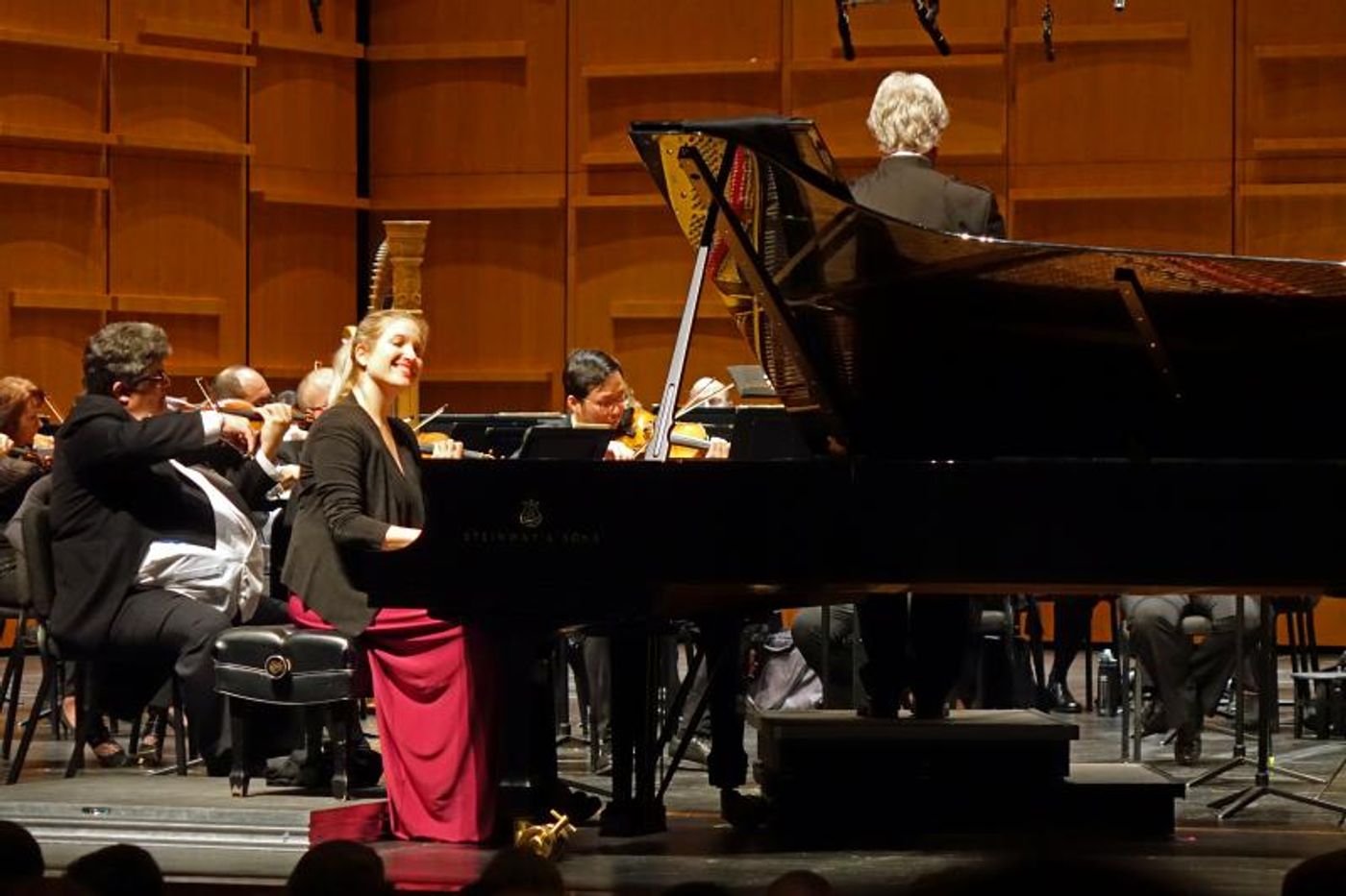 Review: Symphony Bolsters CHOPIN PIANO CONCERTO With Improved Beethoven  Image