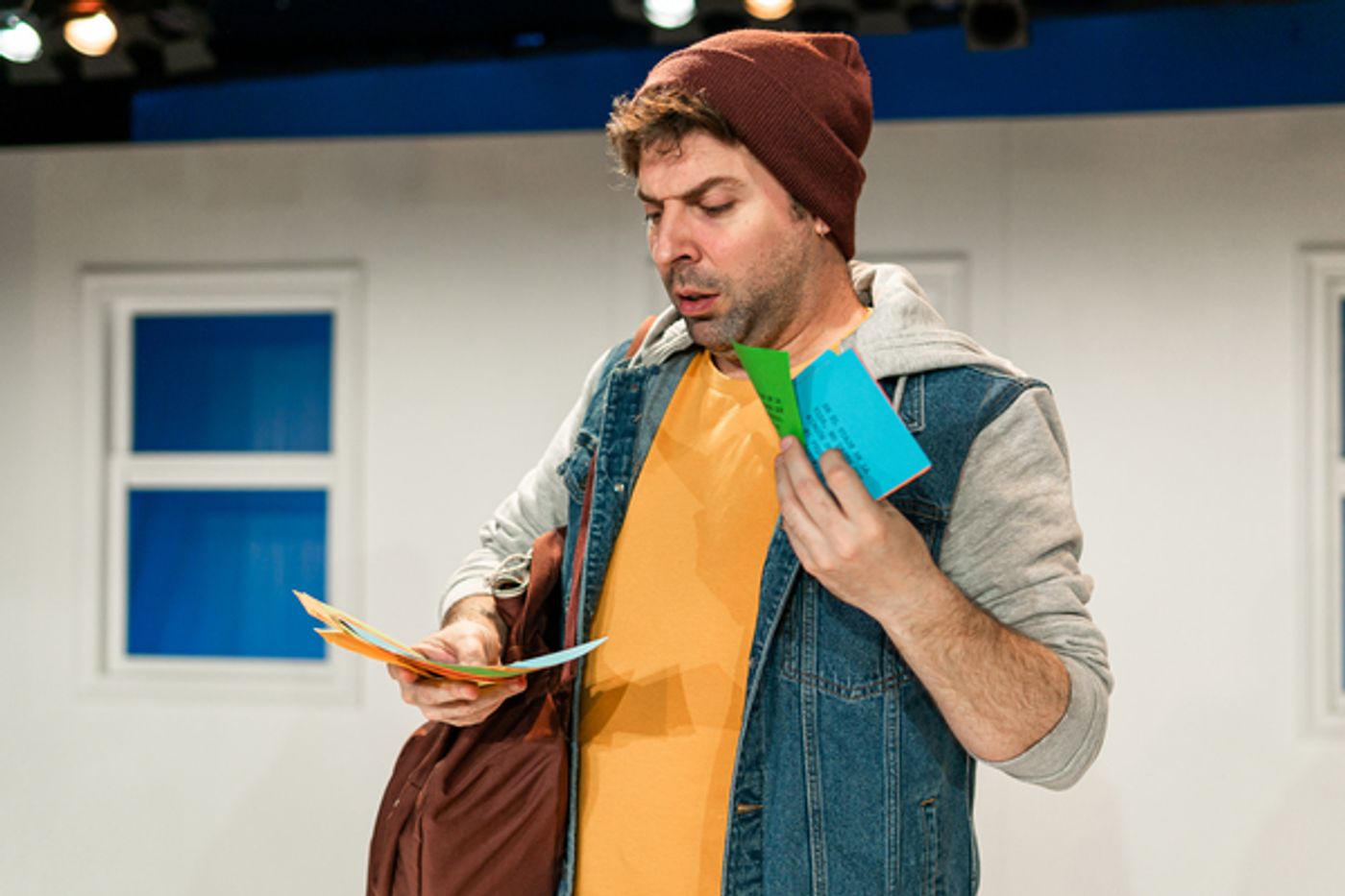 PHOTO FLASH: UN DÍA CUALQUIERA se estrena esta noche en el Nuevo Teatro Alcalá de Madrid PHOTO FLASH: UN DÍA CUALQUIERA se estrena esta noche en el Nuevo Teatro Alcalá de Madrid Image