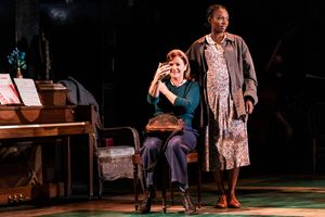 Mare Winningham and Kimber Elayne Sprawl @ BroadwayWorld Mare Winningham and Kimber Elayne Sprawl Photo