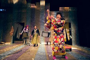 Glyn Pritchard, Lilo Baur, Hideki Noda Photo