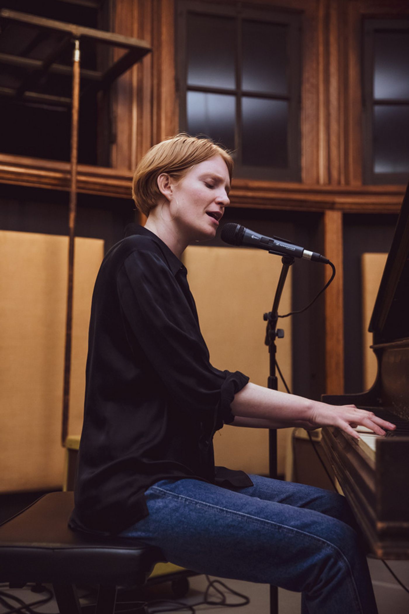 Photo Flash: Inside Rehearsal For Mackenzie Shivers' Feinstein's/54 Below Debut SHIVERS & STRINGS: THE UNKINDNESS Photo Flash: Inside Rehearsal For Mackenzie Shivers' Feinstein's/54 Below Debut SHIVERS & STRINGS: THE UNKINDNESS Image