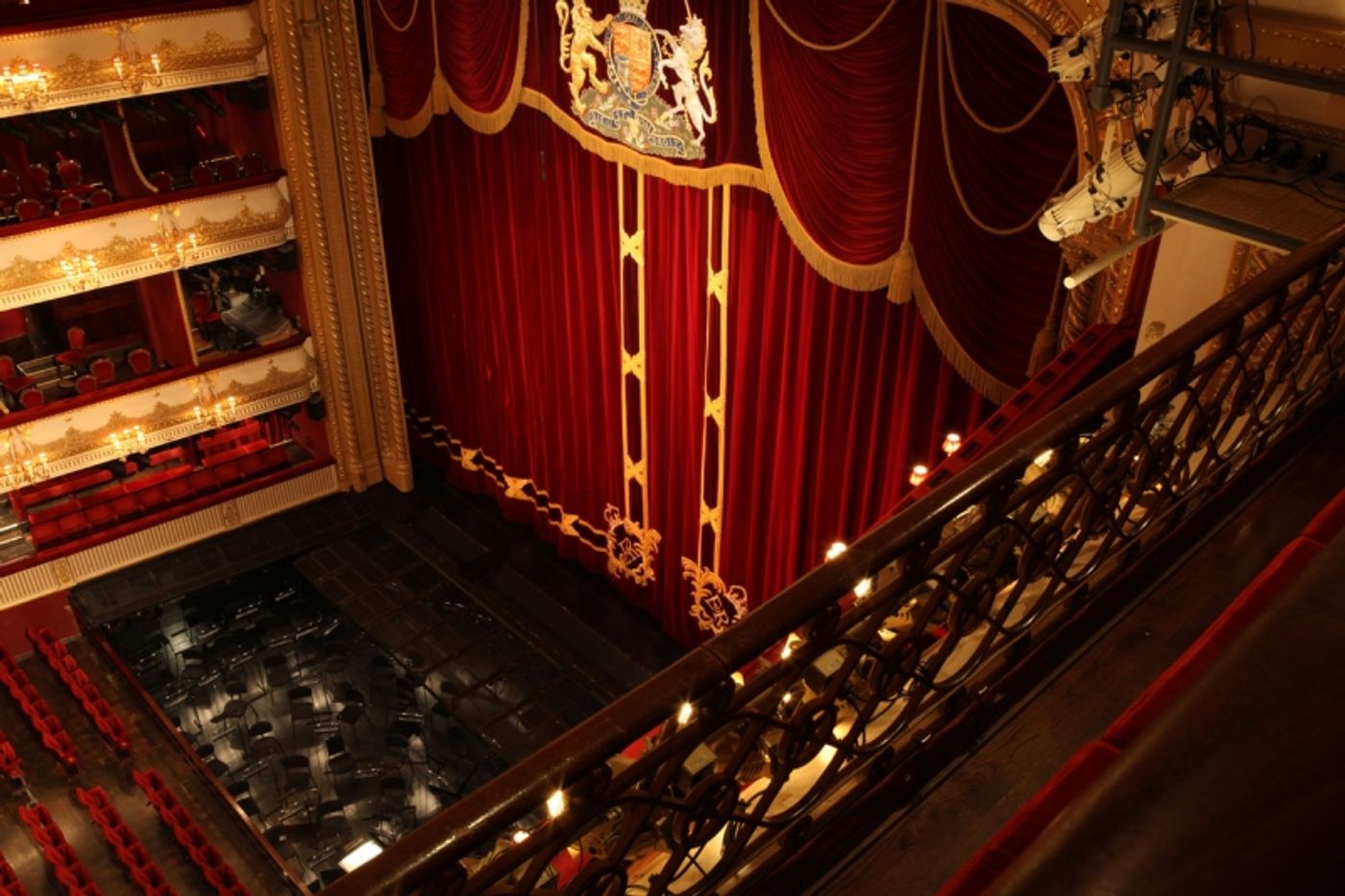 UPDATED: Where to Find the Best Hidden West End Theatre Tickets Deals.  Image