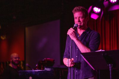 Barrett Foa Photo