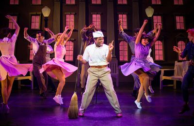 Cedric Neal and cast Photo