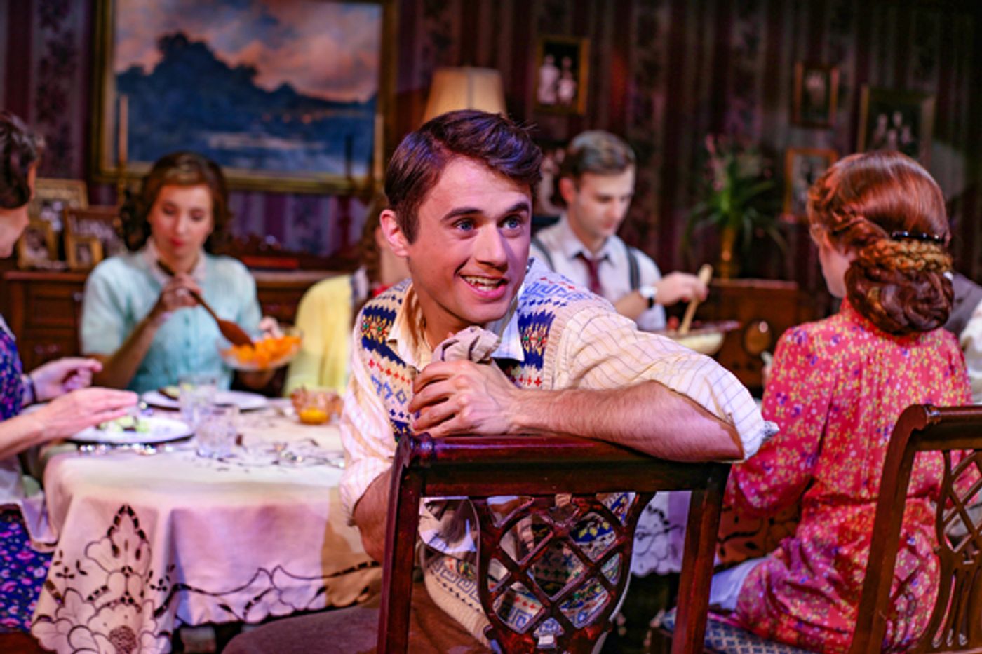 Photo Flash: First Look at BRIGHTON BEACH MEMOIRS at the Maltz Jupiter Theatre  Image