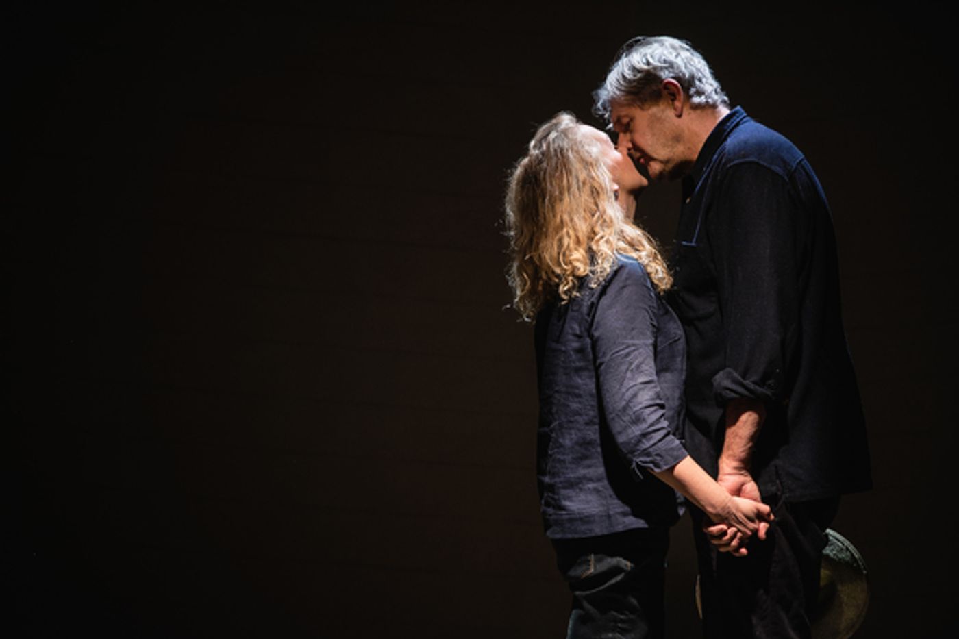 Photo Flash: First Look at LOVE, LOSS, and CHIANTI at Riverside Studios  Image