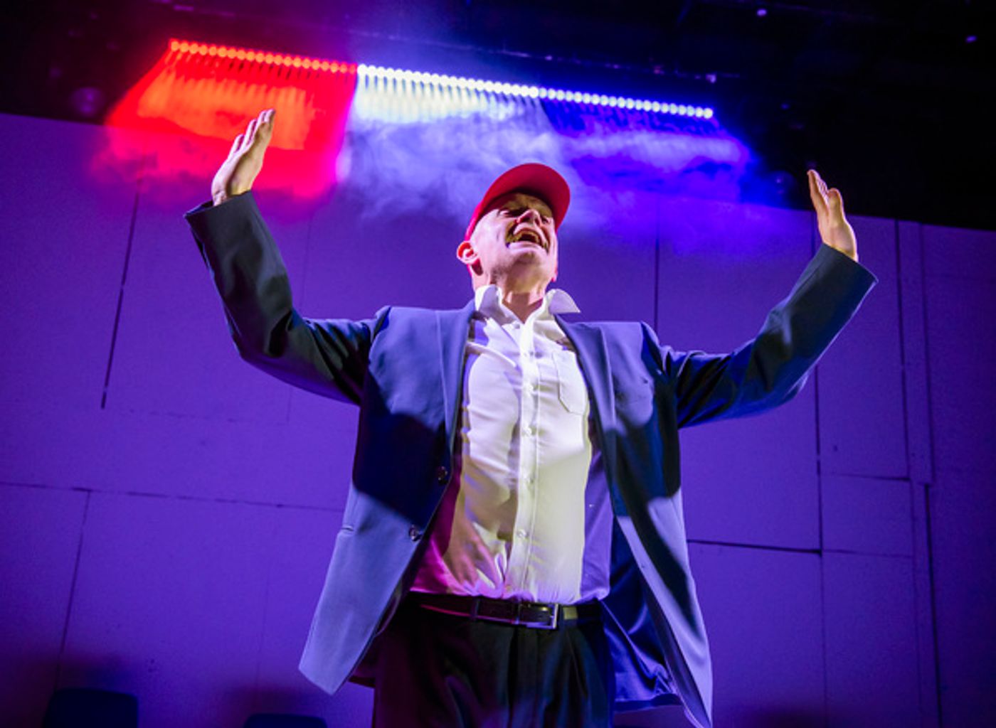 Photo Flash: First Look at THE SPECIAL RELATIONSHIP at Soho Theatre  Image