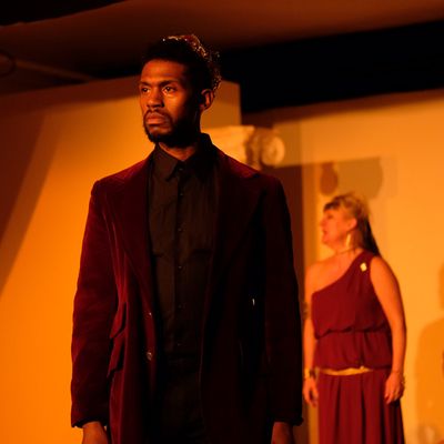 DeAngelo Kearns as Oedipus       Oedipus Tyrannus at the Hellenic Cultural Center in  Photo