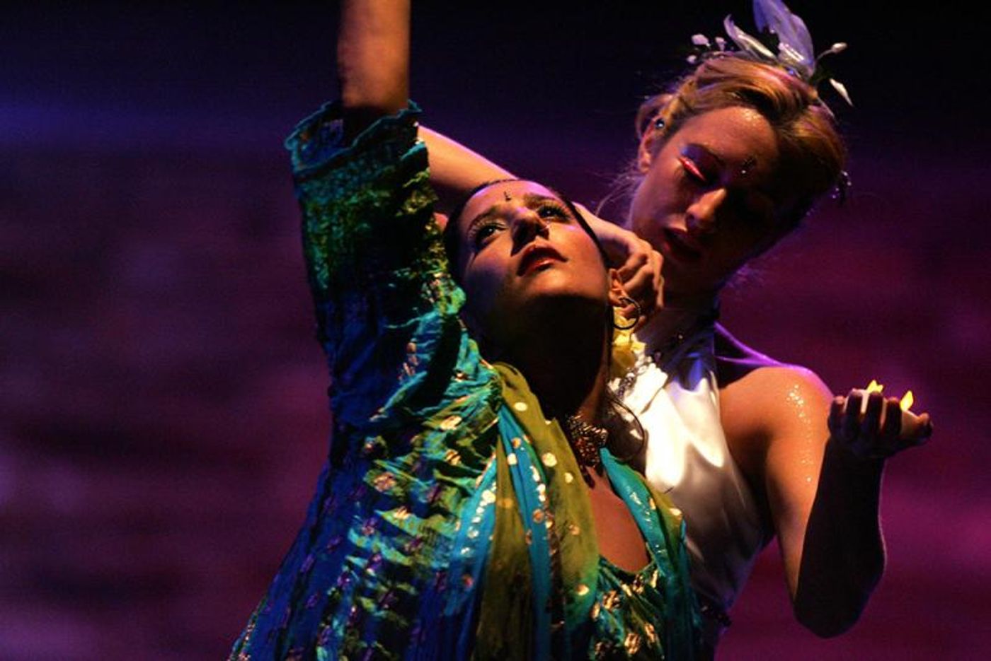 Review: BLUE13 DANCE COMPANY PRESENTS TERPSICHORE IN GHUNGROOS & CONTEMPORARY/BOLLYWOOD WORKS at Wallis Annenberg  Image