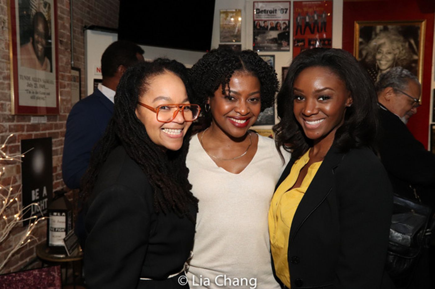 Photo Flash: Quick Silver Theater Company (QSTC) Celebrates Pearl Cleage With Reading Of ANGRY, RAUCOUS AND SHAMELESSLY GORGEOUS Photo Flash: Quick Silver Theater Company (QSTC) Celebrates Pearl Cleage With Reading Of ANGRY, RAUCOUS AND SHAMELESSLY GORGEOUS Image