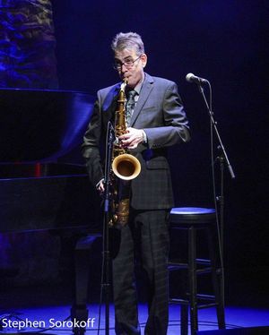 Mike Lee
@ BroadwayWorld Mike Lee
Photo