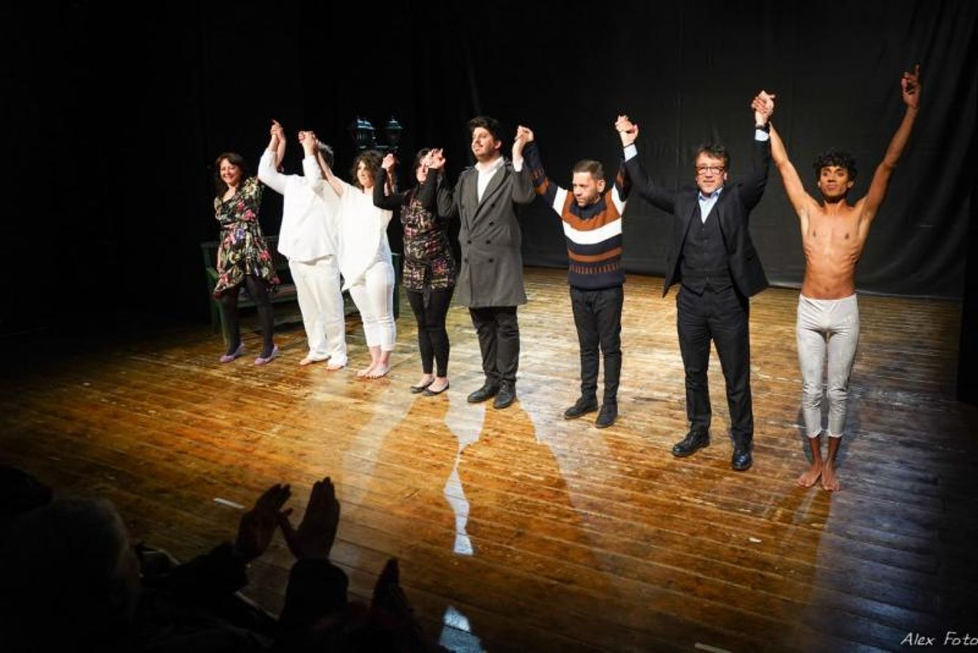 Review: CLOCHARD, UN'ANIMA NELLA TERRA DI NESSUNO al Tetro Furio Camillo Review: CLOCHARD, UN'ANIMA NELLA TERRA DI NESSUNO al Tetro Furio Camillo Image