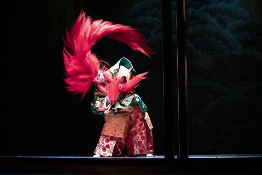 Photo Flash: First Look at the National Theatre's THE SEVEN STREAMS OF THE RIVER OTA Image