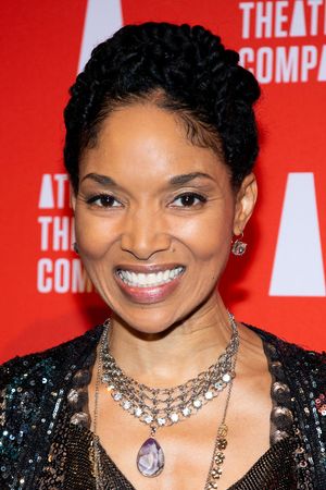 Lisa Arrindell Anderson @ BroadwayWorld Lisa Arrindell Anderson Photo
