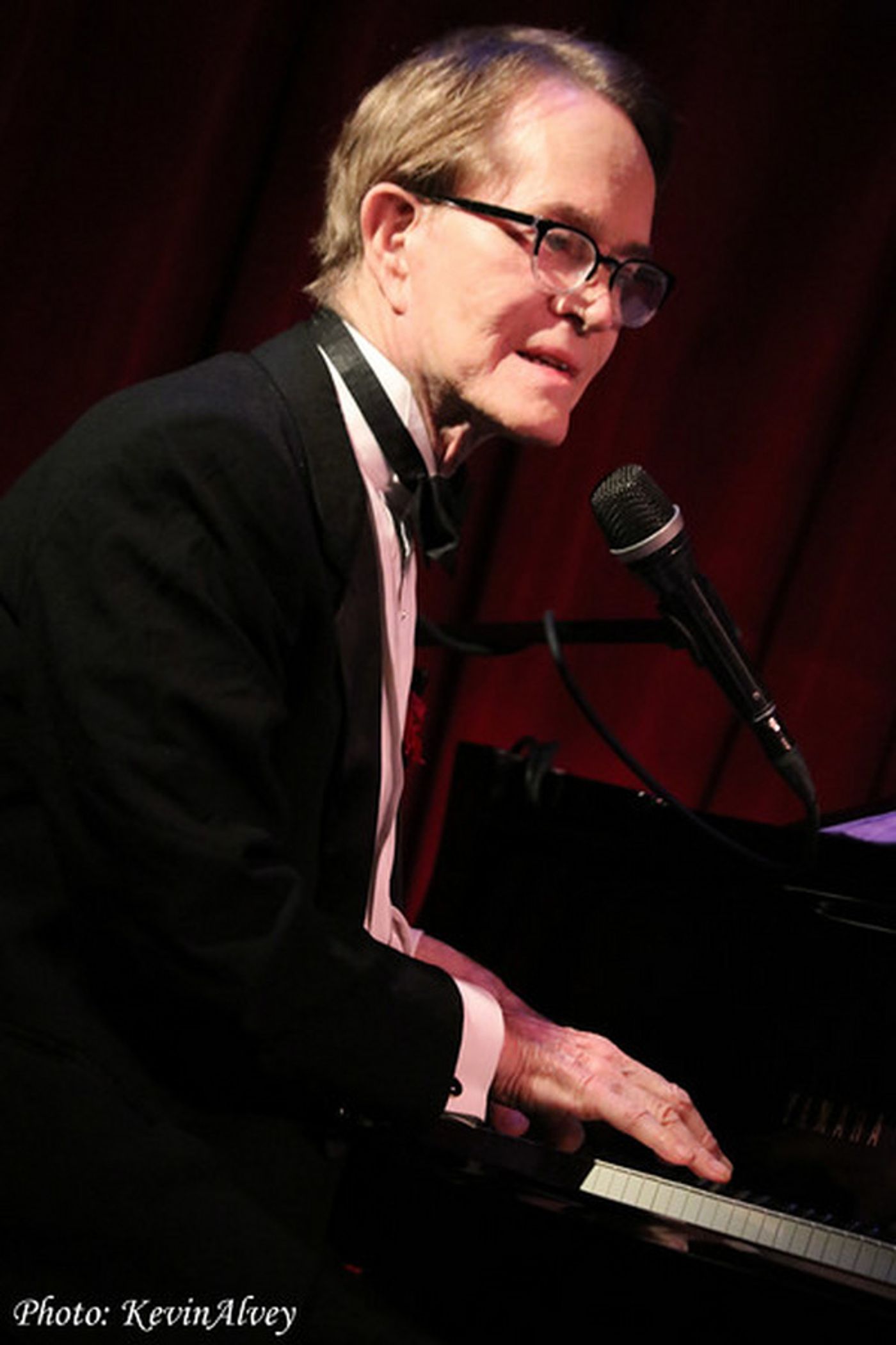 Photo Flash: Steve Ross Brings Cole Porter To Birdland!  Image