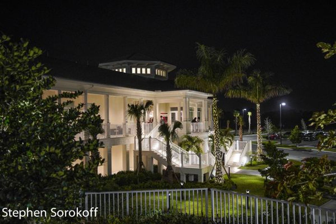 Photo Coverage: Avery Sommers & Rob Russell at New Cabaret Room Photo Coverage: Avery Sommers & Rob Russell at New Cabaret Room Image