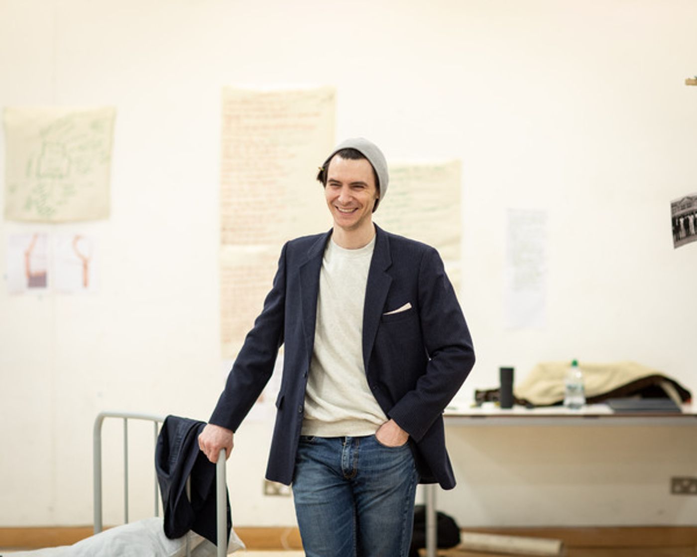 Photo Flash: Inside Rehearsal For THE DUMB WAITER at Hampstead Theatre  Image