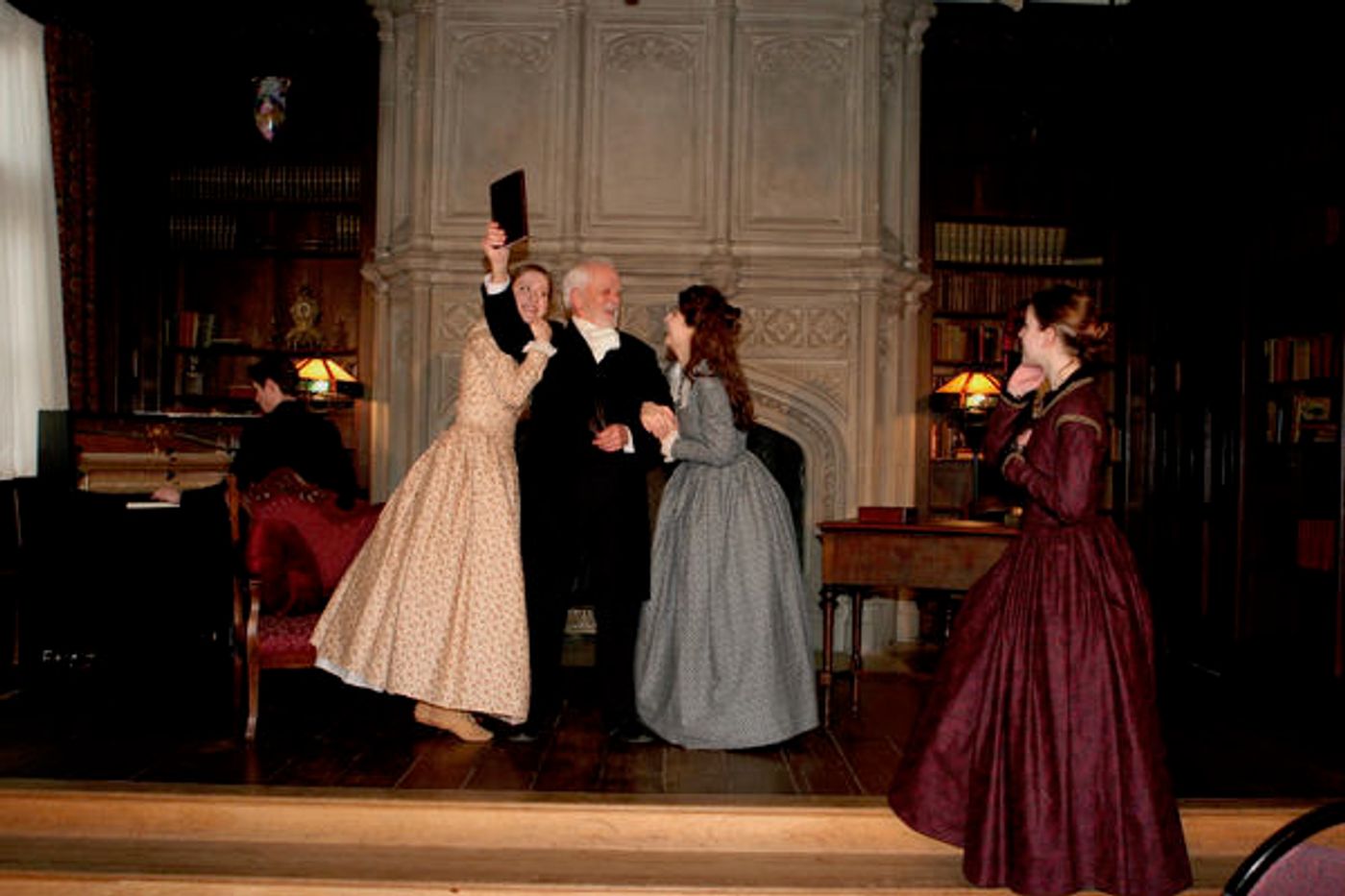 Photo Flash: Vision Productions' Midwest Premiere of THE ART OF SISTERS  Image