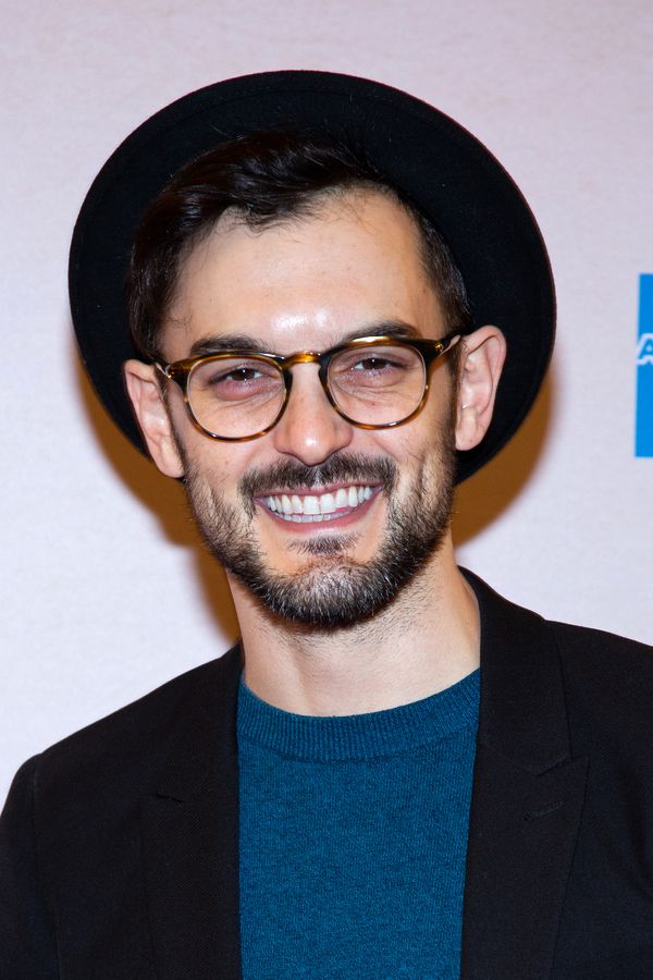 Photo Coverage: On the Opening Night Red Carpet of GIRL FROM THE NORTH COUNTRY — photo 21 of 44