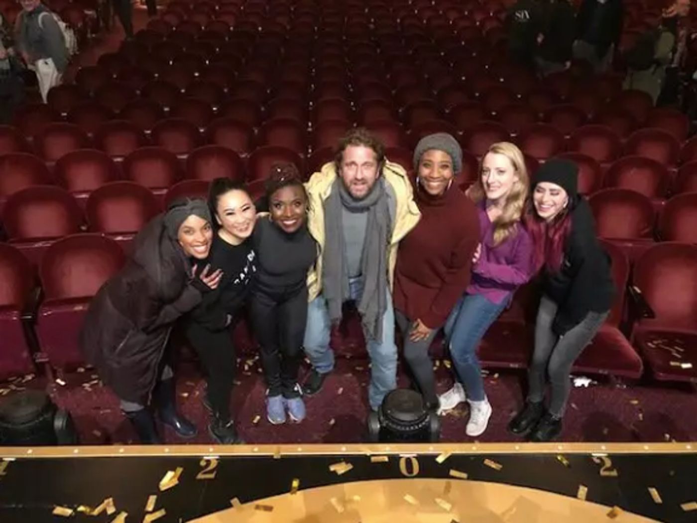 Wake Up With BWW 3/9: MRS. DOUBTFIRE Begins Previews Tonight, and More!  Image