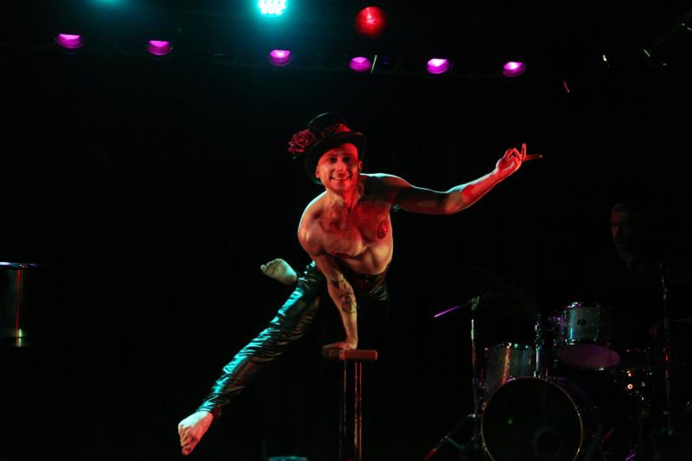 Review: A Sexy, Naughtie Evening From LE SCANDAL CABARET Heats Up The Laurie Beechman Theatre Every Saturday Night  Image