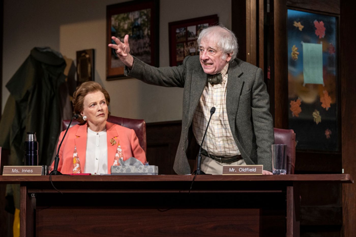 Photo Flash: See Armie Hammer, Tracy Letts, Jessie Mueller and the Cast of THE MINUTES on Broadway  Image