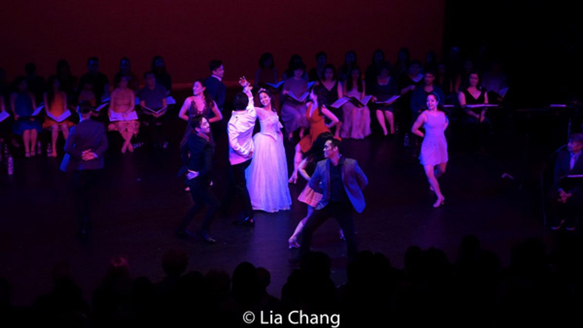 Ali Ewoldt (center) and Company. Photo by Lia Chang at 