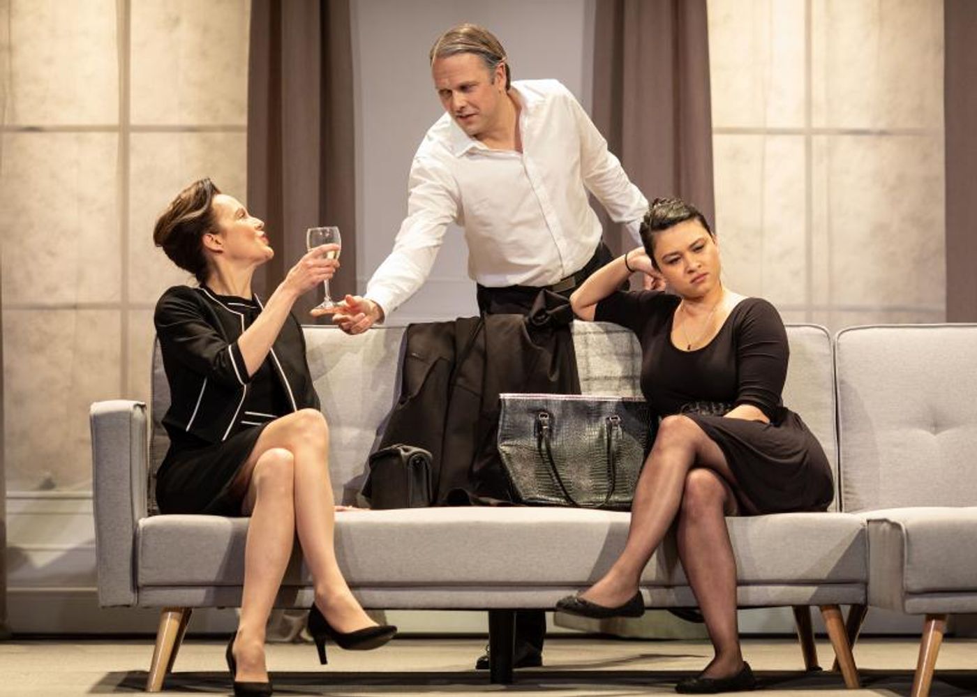 Interview: Nicholas Burns Talks LOVE, LOVE, LOVE at Lyric Hammersmith  Image