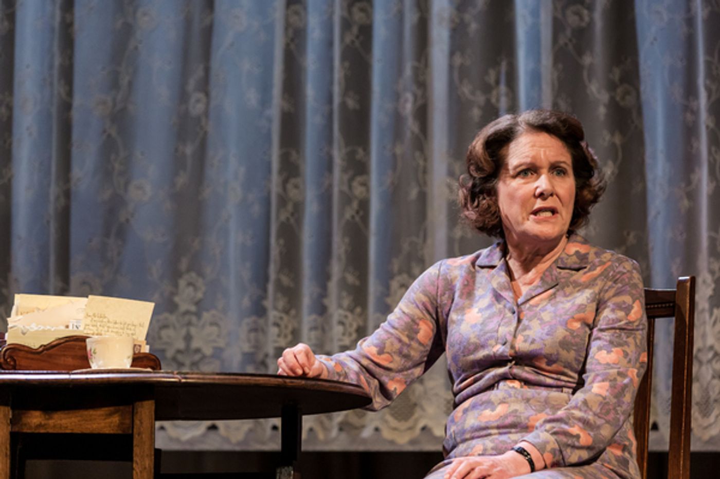 Photo Flash: Jan Ravens and Julia Watson in TALKING HEADS at Watford Palace Theatre  Image