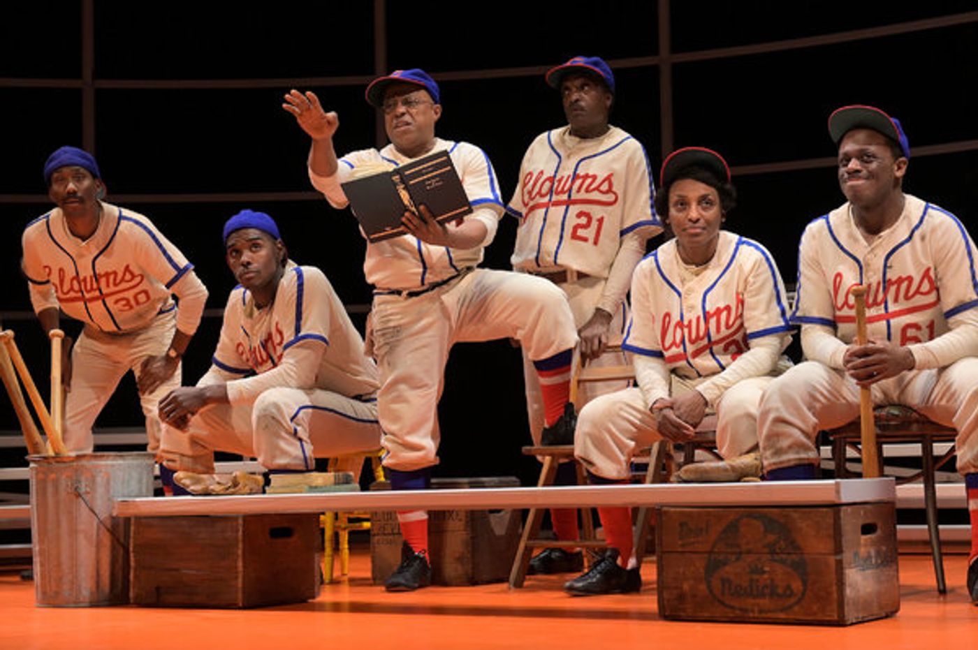 Photo Flash: First Look at TONI STONE at American Conservatory Theater  Image