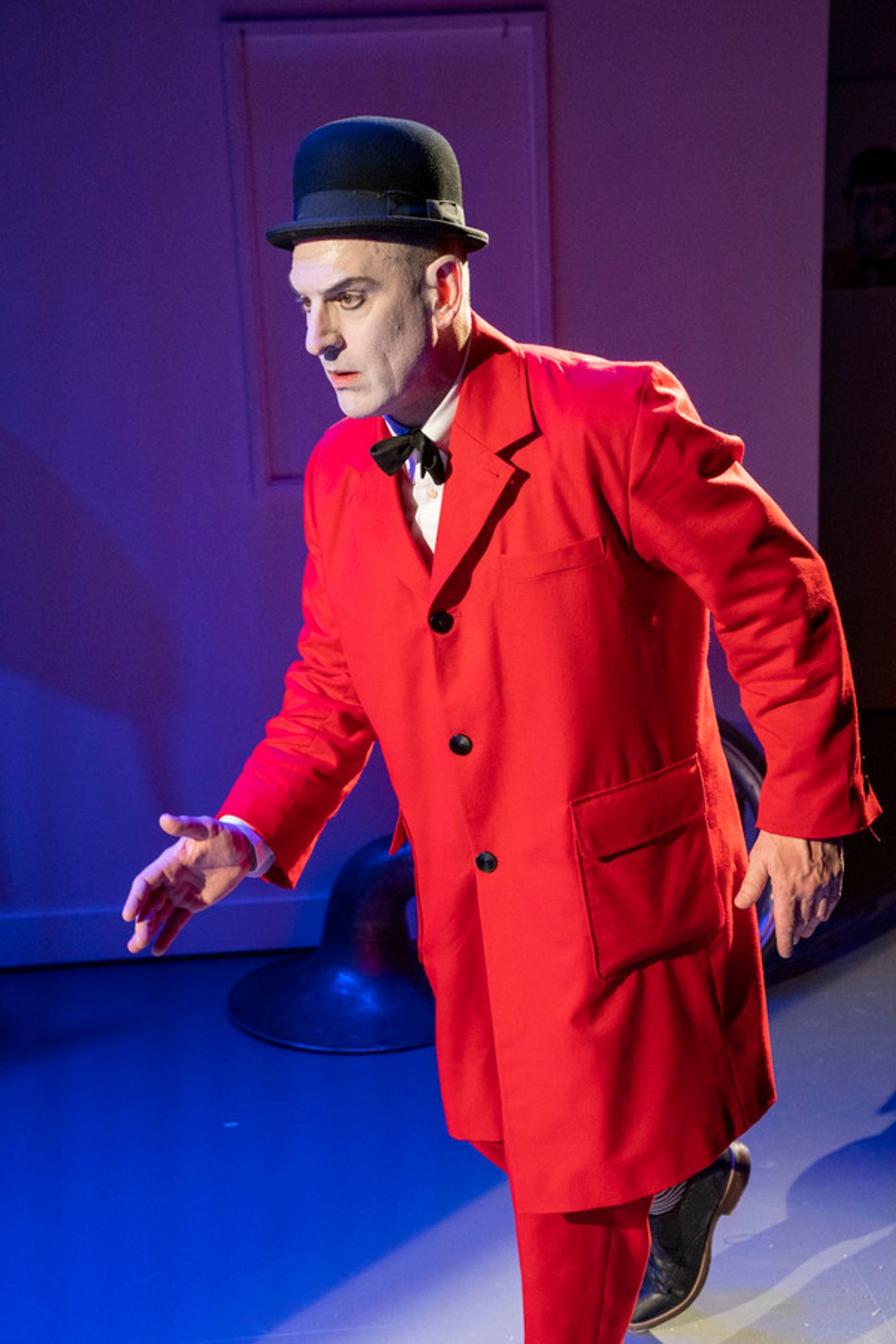 Photo Flash: First Look at Parallel Exit's THE ARTIST WILL BE WITH YOU IN A MOMENT Photo Flash: First Look at Parallel Exit's THE ARTIST WILL BE WITH YOU IN A MOMENT Image