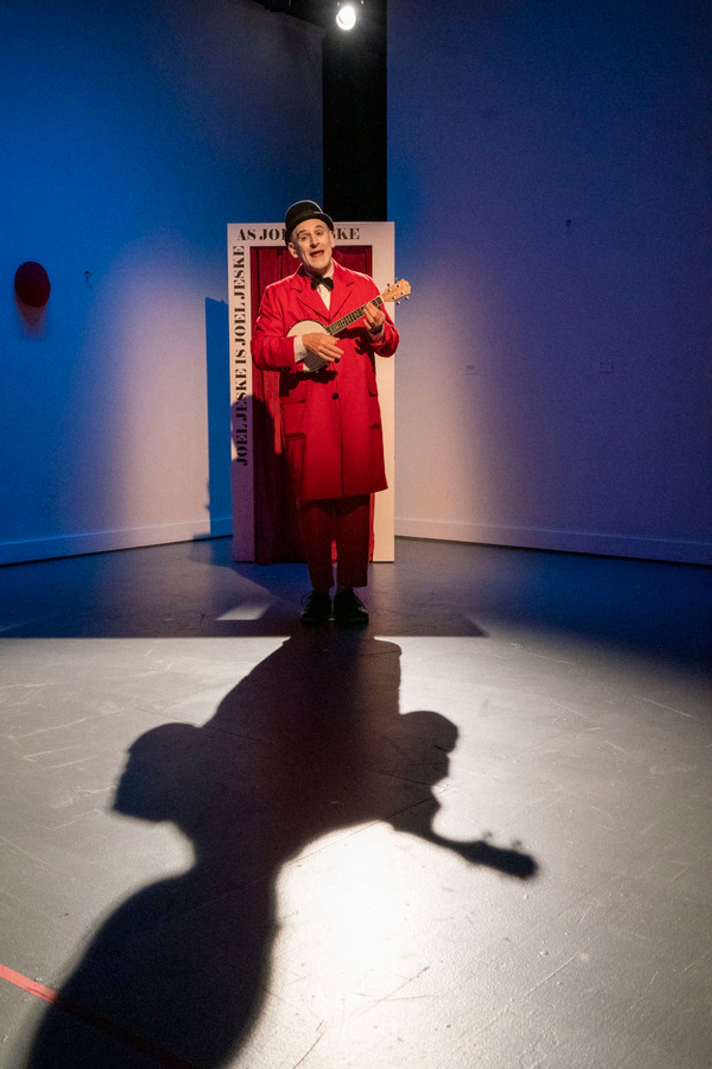 Photo Flash: First Look at Parallel Exit's THE ARTIST WILL BE WITH YOU IN A MOMENT Photo Flash: First Look at Parallel Exit's THE ARTIST WILL BE WITH YOU IN A MOMENT Image