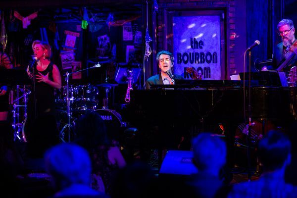 Photo Flash: Jason Robert Brown Takes the Stage at L.A.'s Bourbon Room  Image