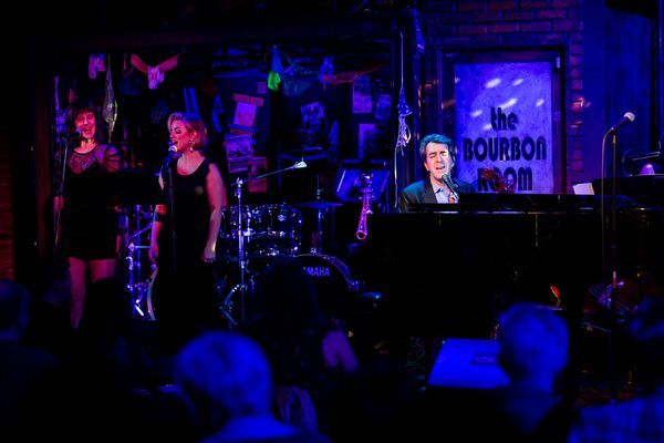 Photo Flash: Jason Robert Brown Takes the Stage at L.A.'s Bourbon Room  Image