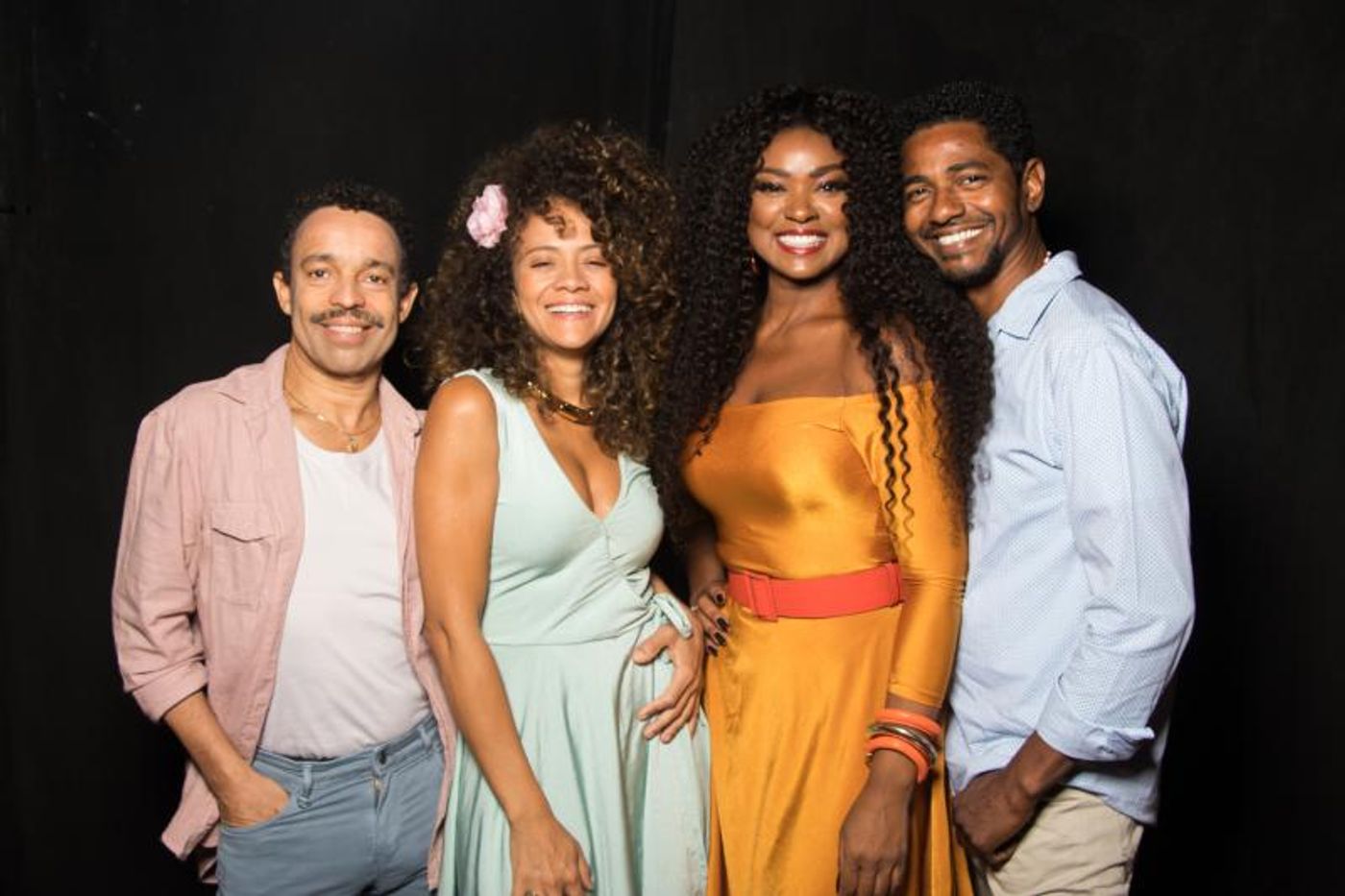 BWW Preview: QUANDO A GENTE AMA – UM MUSICAL COM SAMBAS DE ARLINDO CRUZ Takes Teatro Porto Seguro's Stage to Talk About Love  Image